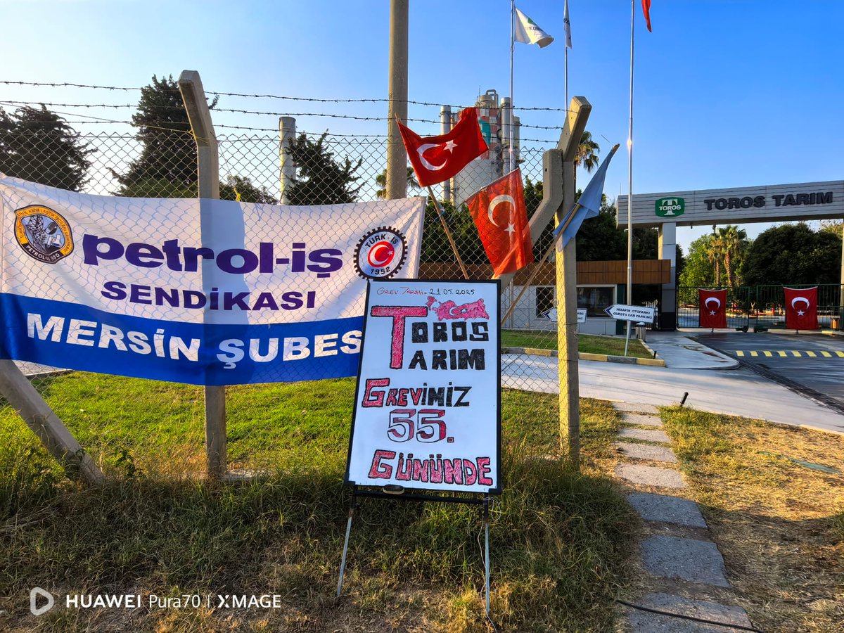 Petrol-iş Mersin Şubesi (@mersinpetrolis) on Twitter photo Toros Tarım'da Grevimizin 55. Günü...
<a href="/tekfen_holding/">Tekfen Holding</a> <a href="/torostarim/">Toros Tarım</a> #tekfenholding #torostarim #petrolis #petrolismersin
#direnedirenekazanacağız #kazanacağiz
#işçilerinbirliğisermayeyiyenecek Toros Tarım'da Grevimizin 55. Günü...
<a href="/tekfen_holding/">Tekfen Holding</a> <a href="/torostarim/">Toros Tarım</a> #tekfenholding #torostarim #petrolis #petrolismersin
#direnedirenekazanacağız #kazanacağiz
#işçilerinbirliğisermayeyiyenecek