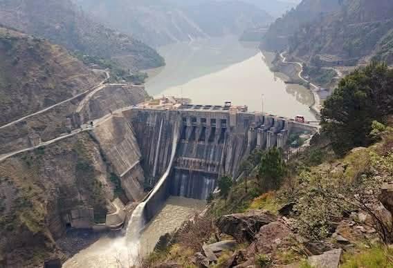 भारत चिनाब नदी के अतिरिक्त पानी को पंजाब और हरियाणा की ओर मोड़ने के लिए 113 किलोमीटर लंबी नहर बनाने की योजना बना रहा है।

प्रस्तावित नहर का उद्देश्य चिनाब नदी के पानी को रावी-व्यास-सतलज प्रणाली की ओर मोड़ना है और इसके तीन वर्षों में पूरा होने की उम्मीद है। 

इस नहर को अंततः यमुना