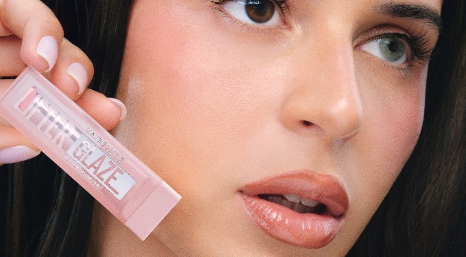 [MUJERHOY con <a href="/Maybellineny_es/">Maybelline NY España</a>]

El bálsamo de labios por menos de 6€ que tienen todas las expertas en belleza
 leer.mujerhoy.com/5se1r2