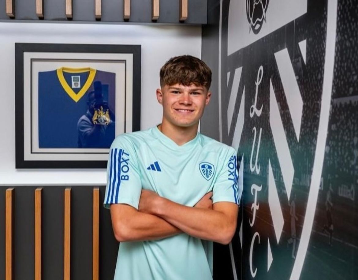 leedsutdacademy's tweet image. Happy 𝟭𝟴𝘁𝗵 Birthday to #LUFCU21s defender, Alfie Cresswell! 🎉🎂
#LUFCYouth | #LUFC