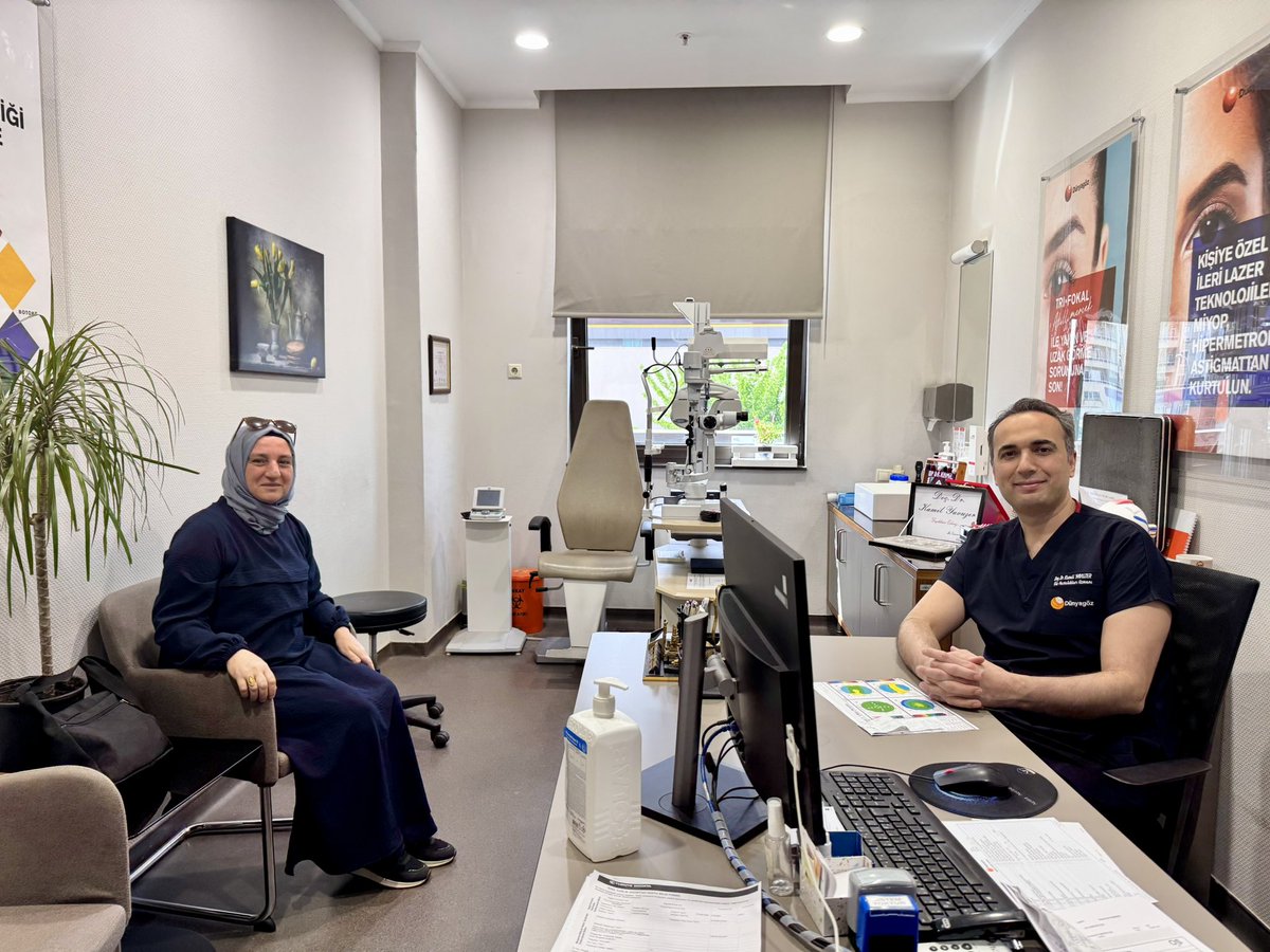 Patlamak üzere olan volkanı dindirdik ☺️

Evet evet yanlış okumadınız patlamak üzereyken dindirdik.

Epiretinal membran(zar) retinaya uyguladığı stresle maküler hole(delik) oluşturmak üzereyken zarı soyduk, delik oluşumunu engelledik.

Hastamıza bir ömür sağlık dileklerimle…
