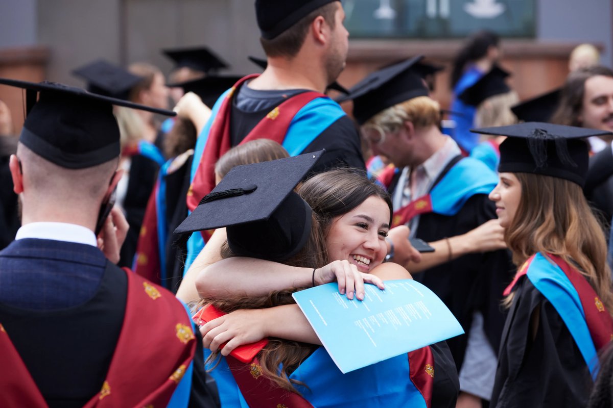Manchester Metropolitan Uni (@manmetuni) on Twitter photo Congratulations to our #ClassOf2025! 🎓
Across the next two weeks, over 12,500 new graduates will cross the stage at <a href="/BridgewaterHall/">The Bridgewater Hall</a> to rapturous applause from friends and family. 👏
Watch our ceremonies live: mmu.ac.uk/graduation/on-…
#McrMetGrad Congratulations to our #ClassOf2025! 🎓
Across the next two weeks, over 12,500 new graduates will cross the stage at <a href="/BridgewaterHall/">The Bridgewater Hall</a> to rapturous applause from friends and family. 👏
Watch our ceremonies live: mmu.ac.uk/graduation/on-…
#McrMetGrad