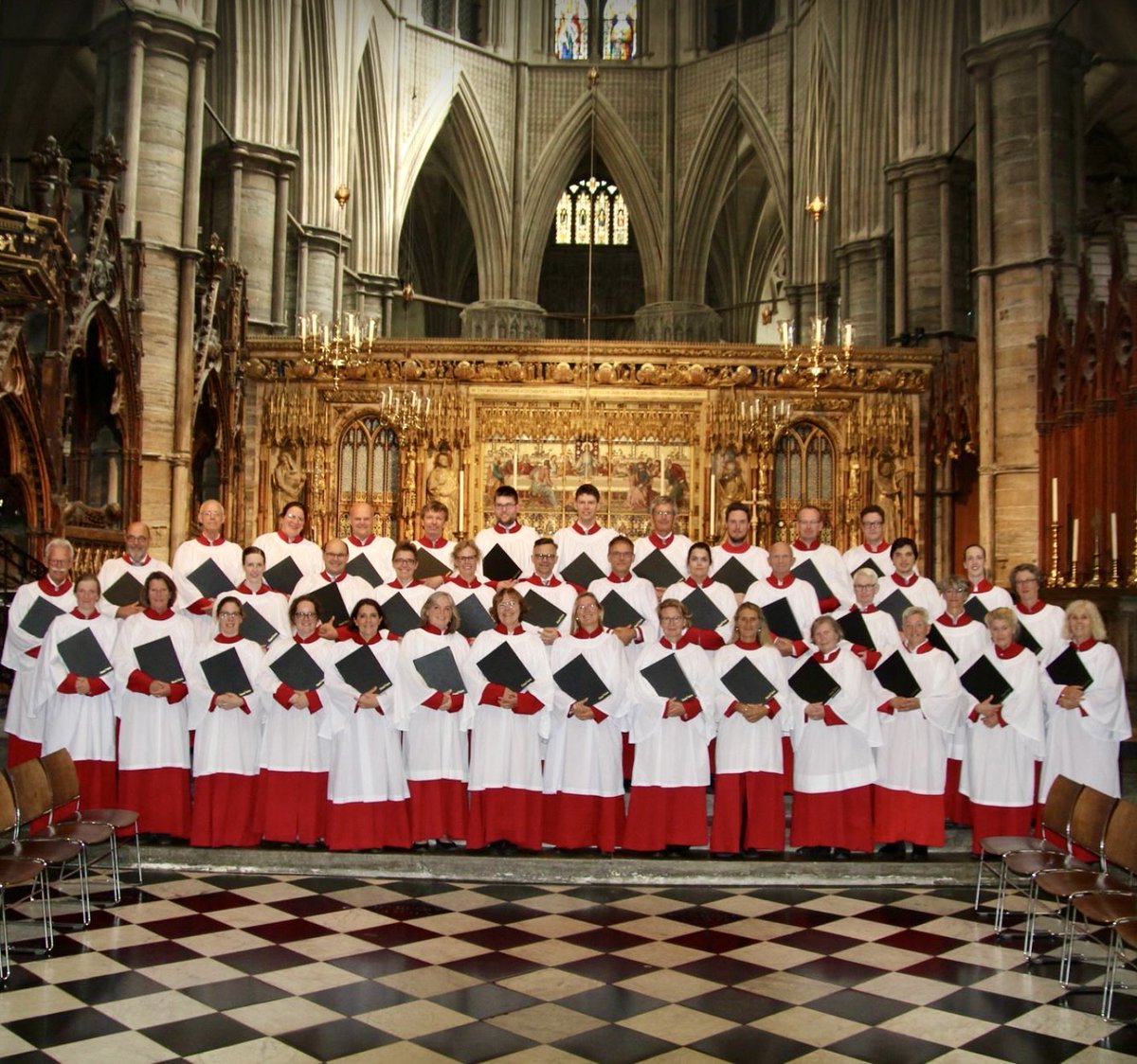 stedscath's tweet image. This afternoon, Monday 14 July, Evensong will be sung by our visiting choir, Choral Voices, from Groningen in the Netherlands.