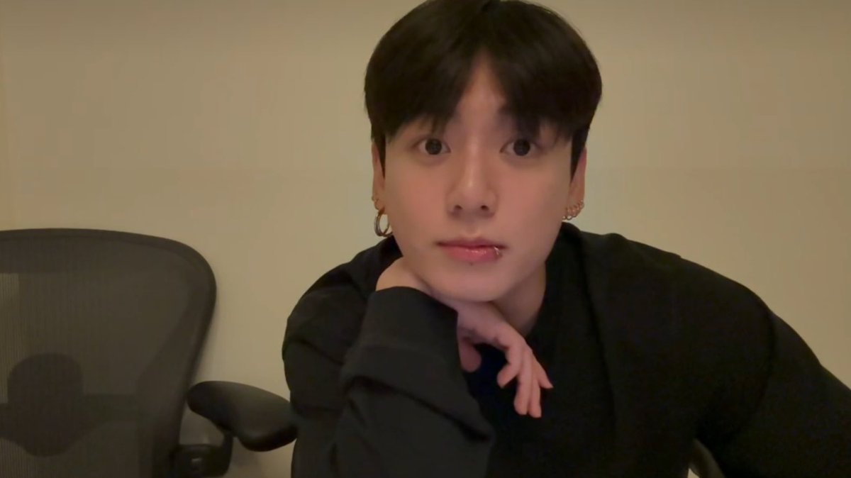 jungkook pics ♥︎ tweet media