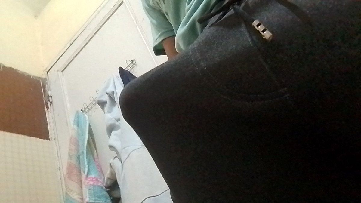 لو حطيطو🍆 ف طيظk 🍑هتحس ب حاجه💭