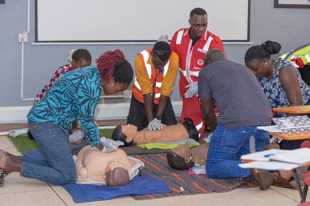 Ug_RedCrossCFA's tweet image. Every expert was once a beginner. Learn first aid today someone’s life may depend on you tomorrow.
A new week, a fresh chance to learn a skill that saves lives.
📞 ☎️Contact us; (+256) 0760588189 / 0745138802 for more information or visit our website redcrossug.org…