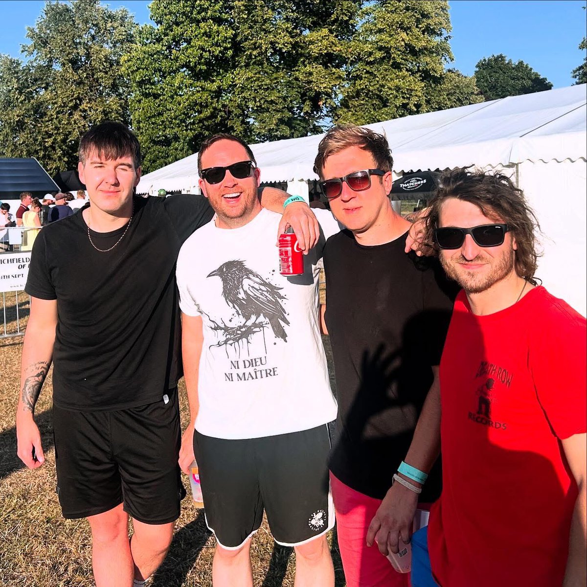 🙌🏻 Great catching up with Bryn from The Holloways before our Lichfield set on Friday! Very much looking forward to October! 🫡 🤙🏻

🎟️ Tour Tickets - linktr.ee/camensuk