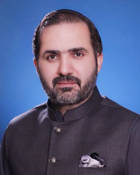 مرزا آفریدی کی مخالفت صرف اس وجہ سے کی جارہی ہے کہ وہ امیر ہے 😢
کیا امیر ہونا جرم ہے؟؟؟؟ 
#تحریک_تو_چلے_گی
#قبائل_امن_جرگہ

مرزا آفریدی پی ٹی آئی ورکرز کا مشکل وقت کا ساتھی ہے