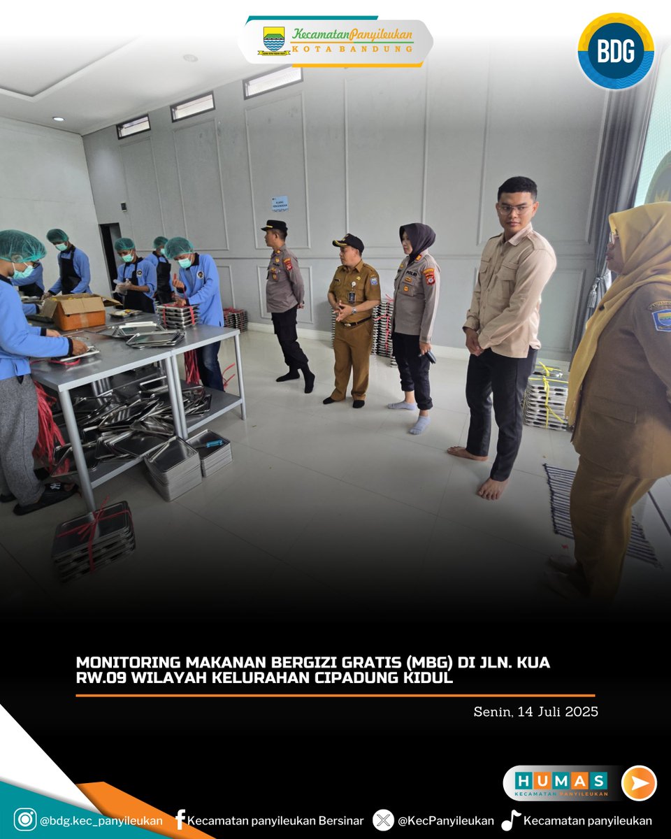 Monitoring Makanan Bergizi Gratis (MBG) di Jln. KUA RW.09 wilayah Kelurahan Cipadung Kidul Kecamatan Panyileukan. Senin, 14 Juli 2025.
<a href="/humasbandung_/">Humas Kota Bandung</a>
<a href="/ppidkotabandung/">Layanan Informasi dan Pengaduan Kota Bandung</a>
<a href="/halo_bandung/">Prokopim Kota Bandung</a>