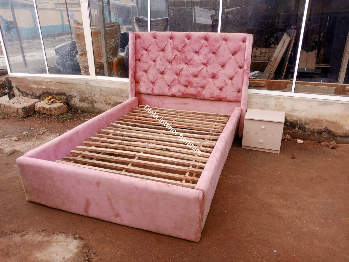 Olota48's tweet photo. @peng_writer Frame 1 #170k frame 2 #480k location ikotun Alimosho lagos https://t.co/1HJy8xCKhf