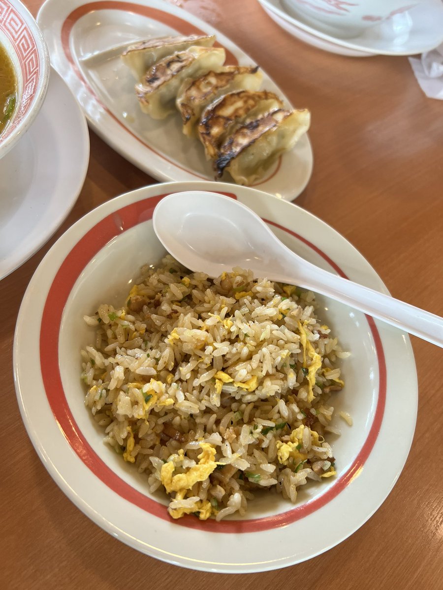 showono1's tweet image. お昼ごはん
味噌ラーメン
チャーハン餃子セット
#幸楽苑 #ランチ