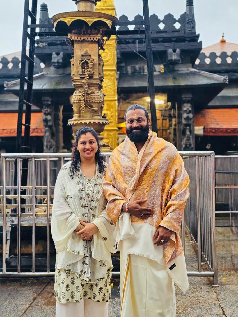 shetty_rishab's tweet image. ಶ್ರೀ ಕೊಲ್ಲೂರು ಮುಕಾಂಬಿಕೆ ಸನ್ನಿದಿಯಲ್ಲಿ 🙏

#KollurMookambikaTemple