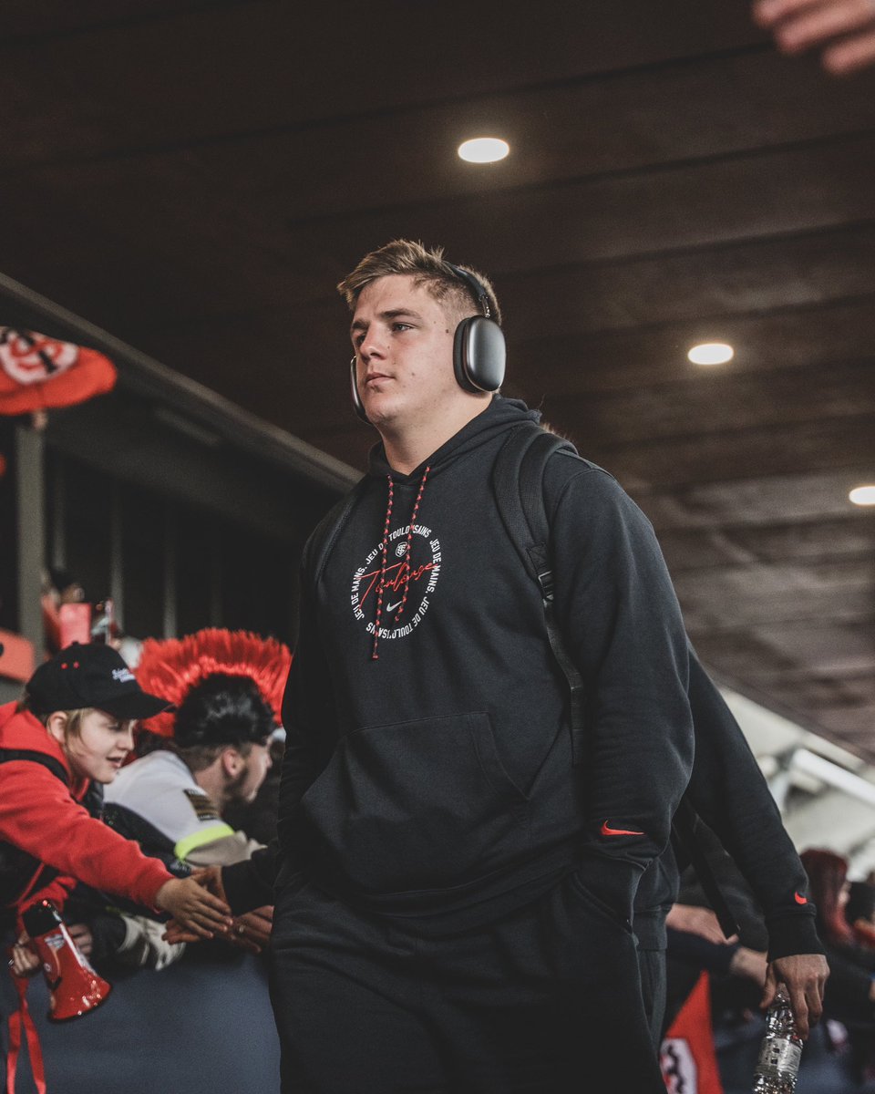 En ce jour de fête nationale, nous célébrons l’anniversaire de notre jeune talonneur qui souffle sa 2️⃣1️⃣ème bougie 🎉

Bon anniversaire Thomas !🎈