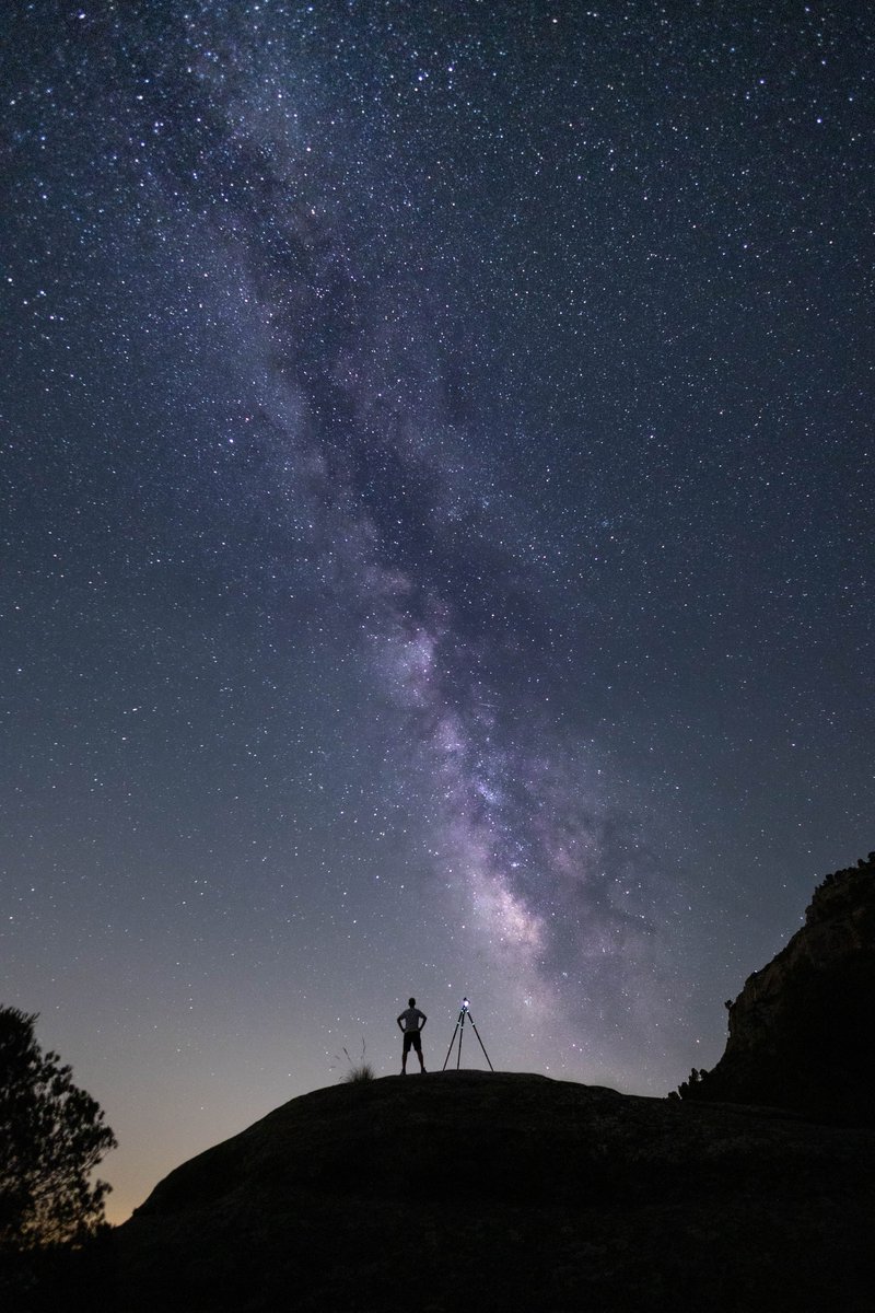 Hoy en #cielosESA...

Admiramos la grandeza del centro de nuestra galaxia gracias a esta imagen de <a href="/nelosm84/">Nelo</a> 🤩

¡Muchas gracias <a href="/nelosm84/">Nelo</a> por tu foto!
Etiqueta tus 📸📸 con #cielosESA