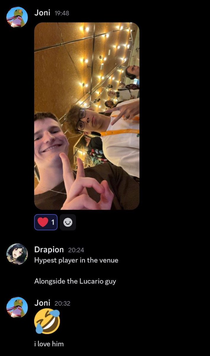 硬いうんこ / Met tweet media