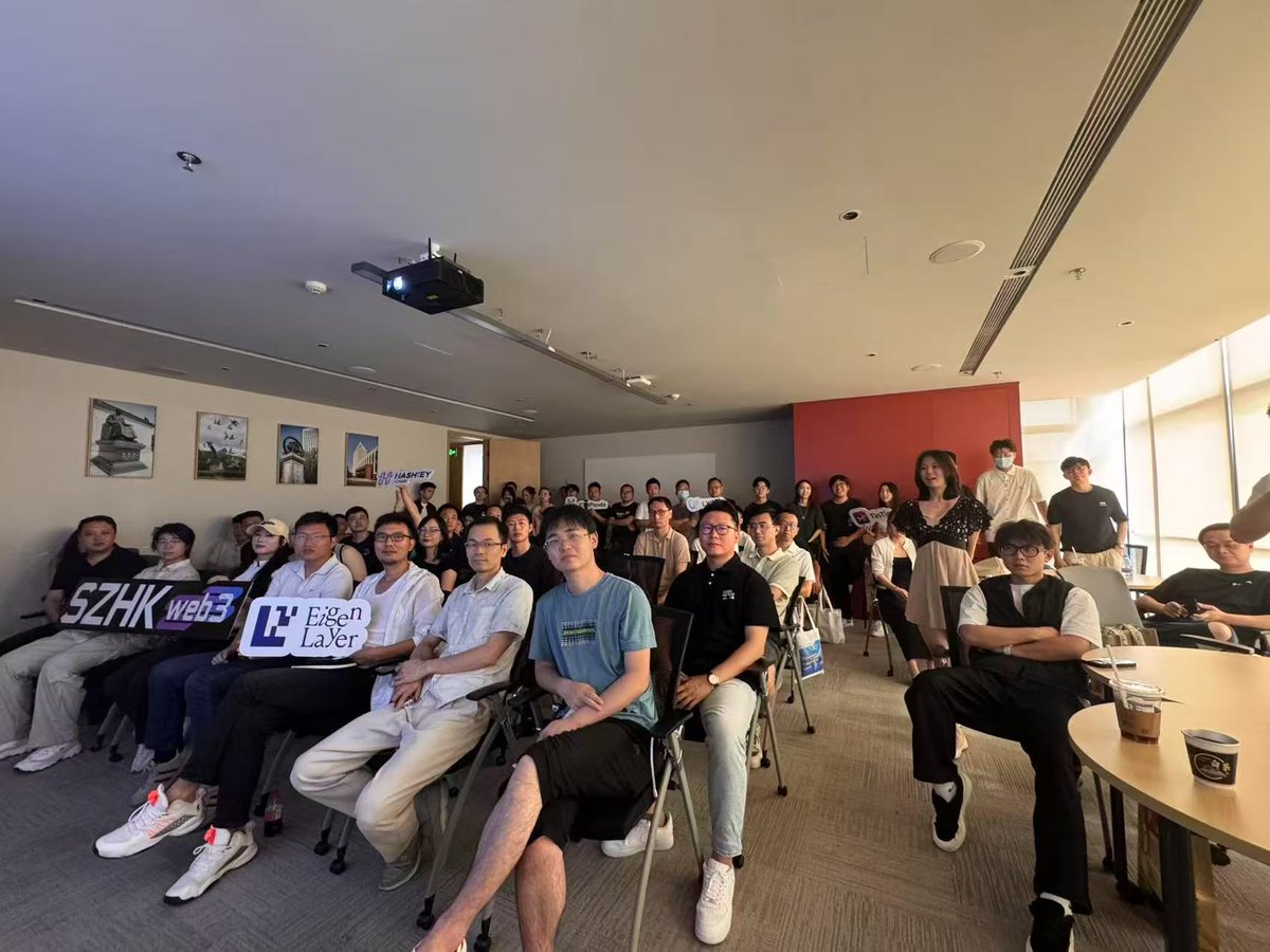 ETHPanda_Org's tweet image. 7 月 13 日，由 @ETHPanda_Org @LXDAO_Official @OurTinTinLand 和 @SZHKWeb3 联合主办的「以太坊之夏 · 深圳站」圆满落幕！🎉 

我们与本地 builder 共聚一堂，探讨以太坊的现实张力与未来可能：从 RWA…