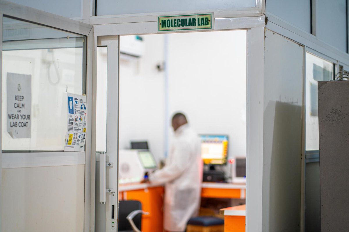 Des progrès significatifs ont été réalisés en matière de diagnostic rapide de la #tuberculose dans la Région africaine. Pourtant, de nombreuses personnes n'ont pas accès à un diagnostic rapide et précis.
Dr <a href="/JeanIragena/">Jean de Dieu IRAGENA</a>, expert de l’<a href="/OMS_Afrique/">OMS Afrique</a> en diagnostic de la tuberculose