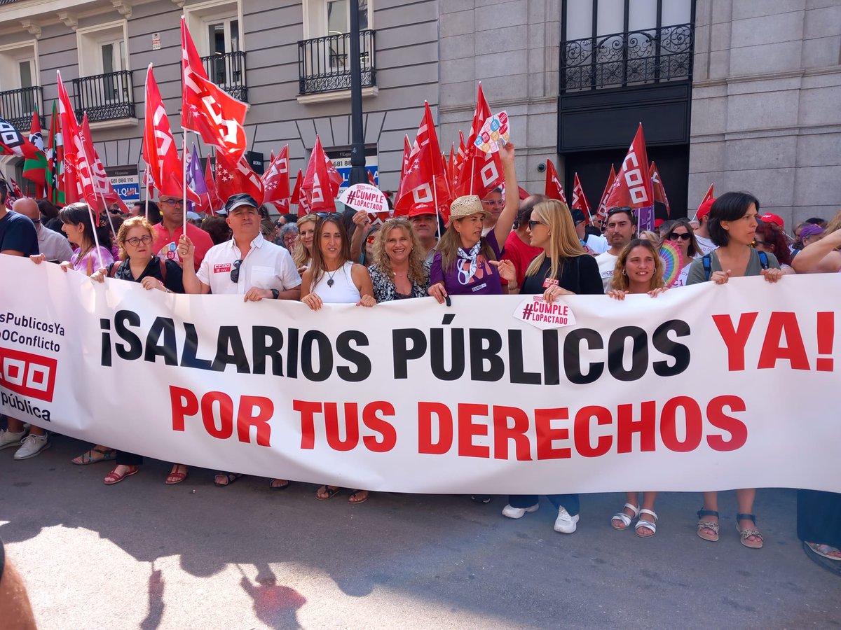 📆 Día Internacional del colectivo TCAE

El pasado 8 de Julio nos concentramos ante el Ministerio de Hacienda para exigir la reclasificación del colectivo TCAE al grupo C1, pactada por CCOO en el Acuerdo Marco para una Administración del s.XXI

#CumpleLoPactado