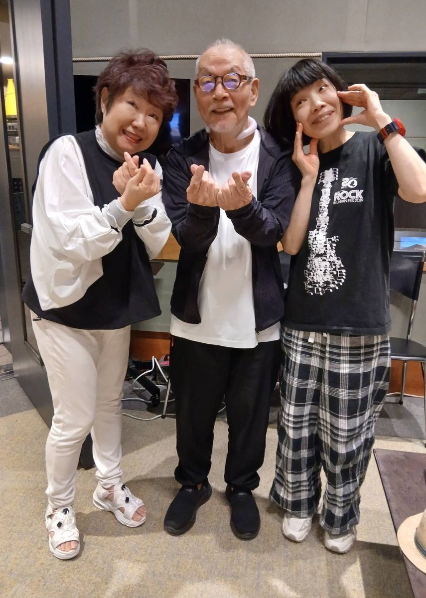 しんべヱパパ と妹 カメ子 と。

33年やっていて初ショットです！

#緒方賢一 さん
#水田わさび ちゃん
#忍たま
#福富しんべヱ
#一龍斎貞友