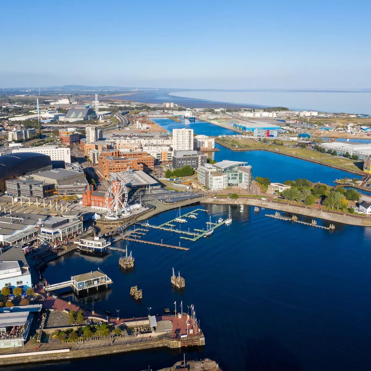 GwladCaerdydd's tweet image. Bore da!
The First Minister is incorrect; Wales would not be “extremely poor” as an independent nation.
Our city’s economy exceeds £14 billion, and Cardiff would be the beating heart of an independent Wales.
With competent and disciplined leadership, independence would…