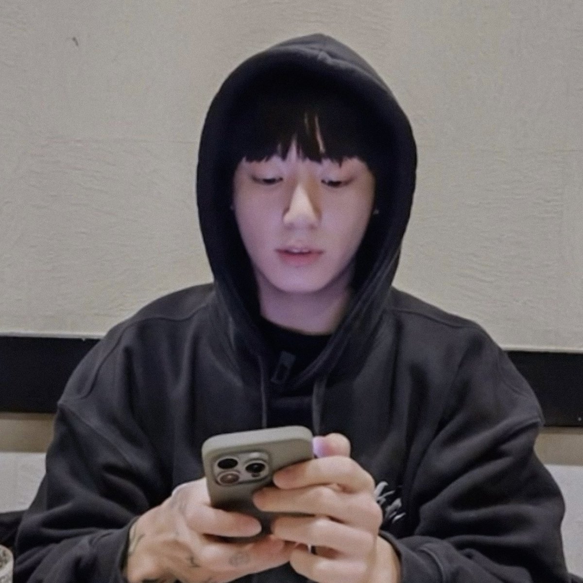 sceneryforjjk's tweet image. 2023                                                            2025