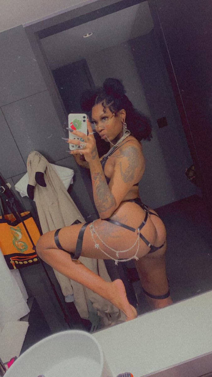 ThaPromoGawd's tweet photo. Best priced content. Follow @Nekodeinee 

https://t.co/XbY1nMwKJW https://t.co/L8D4sAefwl