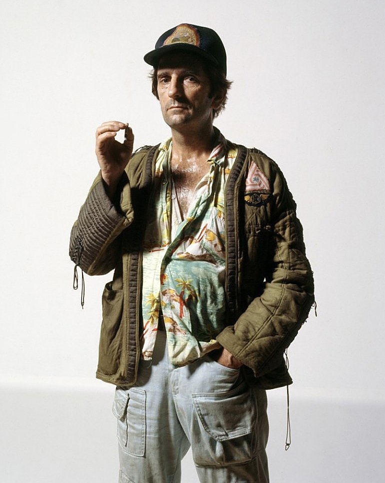 "You get older. In the end, you end up accepting everything in your life - suffering, horror, love, loss, hate - all of it."
- Harry Dean Stanton.

Born this day in 1926.
- Mike