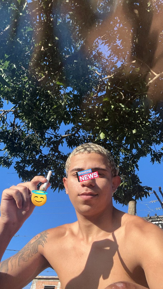Ultimamente eu só ando pensando em mim. 🤙🏻😇🕊🎈