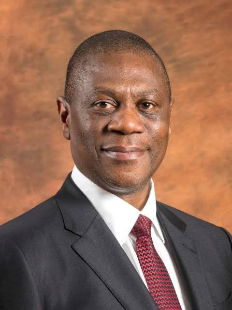 BuzinessX's tweet image. WHY MINISTERS ARE GOING TO CHINA
Deputy President Paul Mashatile will lead a high-level government delegation to China from July 14 to 18 to participate in the China International Supply Chain Expo.
Joining him on the visit are
1/ Deputy Minister of International Relations…