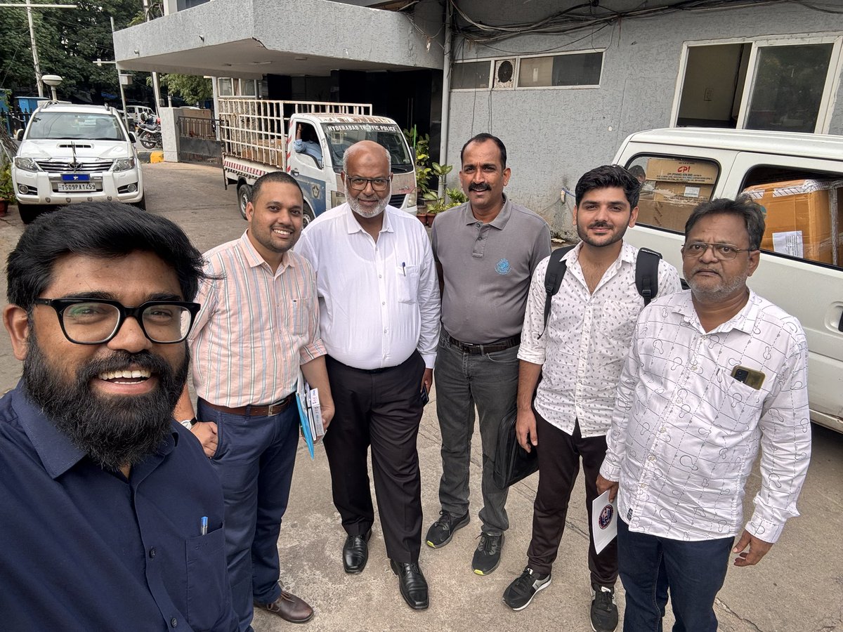 🌺🌺❤️ On Friday, I was invited and participated in a powerful presentation by the #JointCommissionerOfPolice #Hyderabad #JoelDavisIPS sir for a closed room conversation. <a href="/hydcitypolice/">Hyderabad City Police</a> <a href="/HYDTP/">Hyderabad Traffic Police</a> <a href="/TelanganaCOPs/">Telangana Police</a>

Thanks Sir for collaborating with <a href="/HCSC_Hyd/">Hyderabad City Security Council</a>! 

Listened to the entire