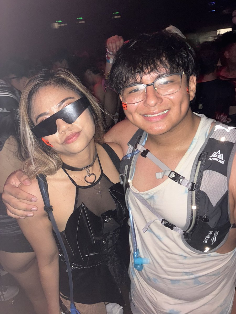 ThupremeVal's tweet photo. wobbleland was lowkey fire https://t.co/PFRENzIk0I