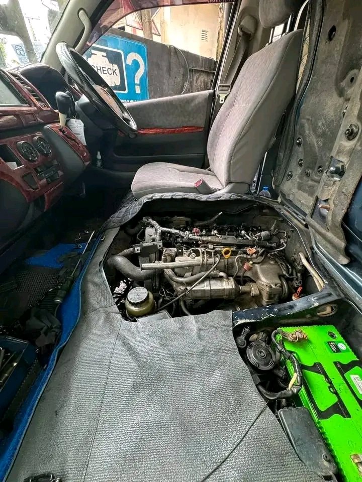 Dieselsevice754's tweet image. Do you have a problem with your car's smoke and engine performance?
Come on!
⚙️With a 💯% 6 months warranty, you can reduce the smoke of your vehicle and increase its performance very quickly at a reasonable price.
⚒Whatsapp/Call +256754490069
⭕️ for high-quality service