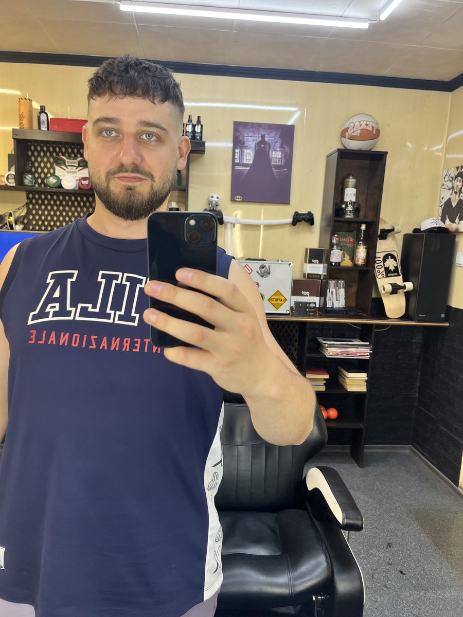 на людину став схожий