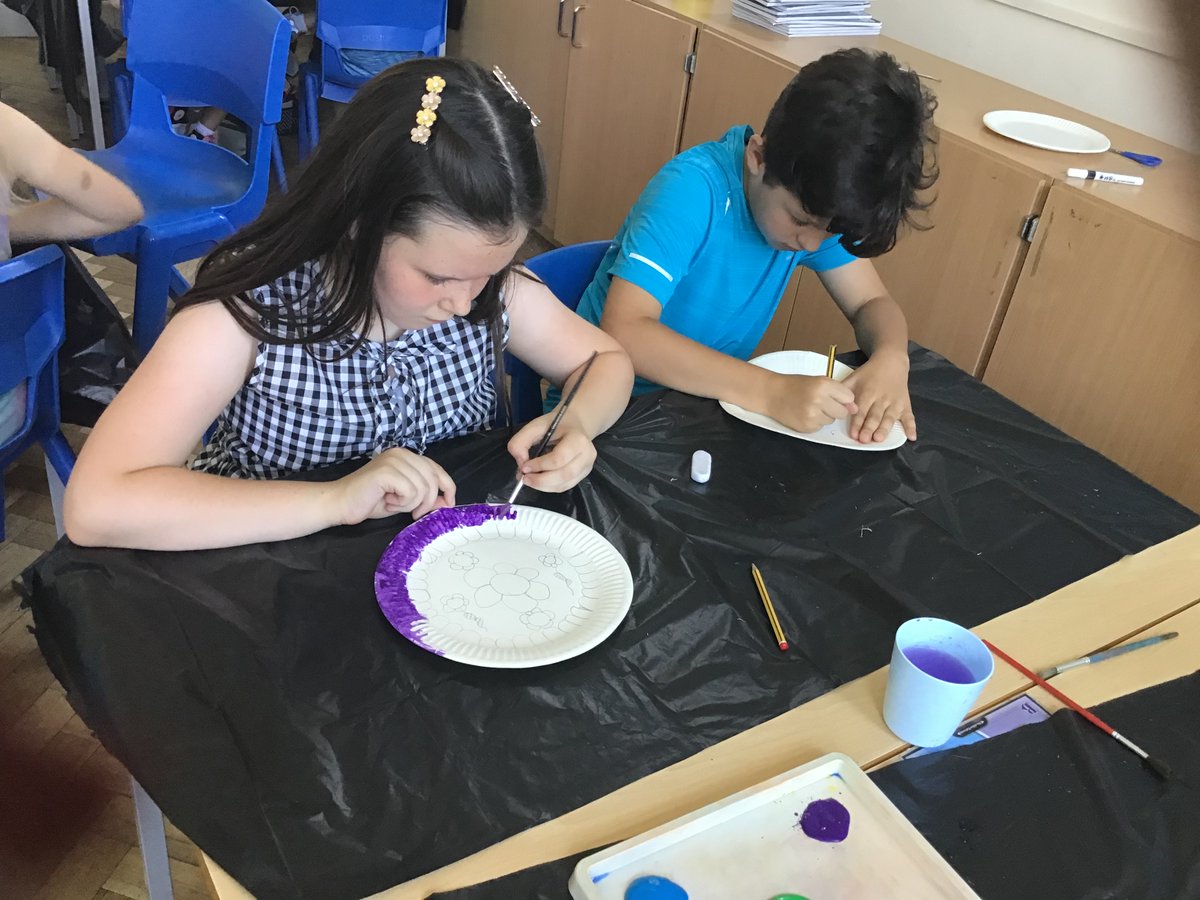 Year 4 are enjoying creating their very own rangoli art.