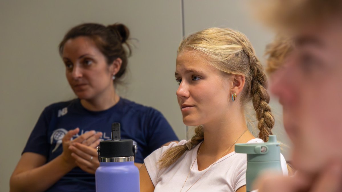 CruyffInstitute's tweet image. Last Friday, the group of students of @PutneyST joined two sessions on #SocialMedia and #SportsMedia with Marina García (@CruyffInstitute) and Teresa Carví (@LaLigaTV).
This week, more activities ahead in #Barcelona!
#EducatingLeaders