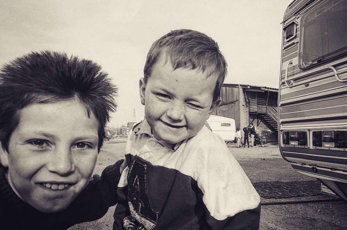 DavisArchive's tweet image. Day 1 portfolio ‘early days’ Traveller kids Lenton Nottingham 1989