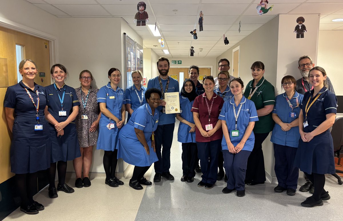 MFT_Research's tweet image. Congratulations to R&I colleagues on receiving their awards following the recent @MFT_QIT Clinical Quality Assurance inspections:
🌟 @ManchesterCRF at @RMCHosp - Gold Accreditation
🌟 Midwifery Research team at @MFT_SaintMarys - Silver Accreditation
Well done to both teams! 👏