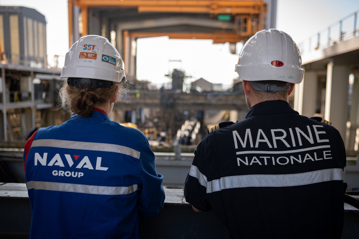 navalgroup's tweet image. ⚓️🇫🇷 Joyeux 14 juillet à toutes et tous !
Fiers de nos militaires, et fiers de soutenir la @Marinenationale !
En ce jour et tous les autres.
#FêteNationale
© Marine nationale