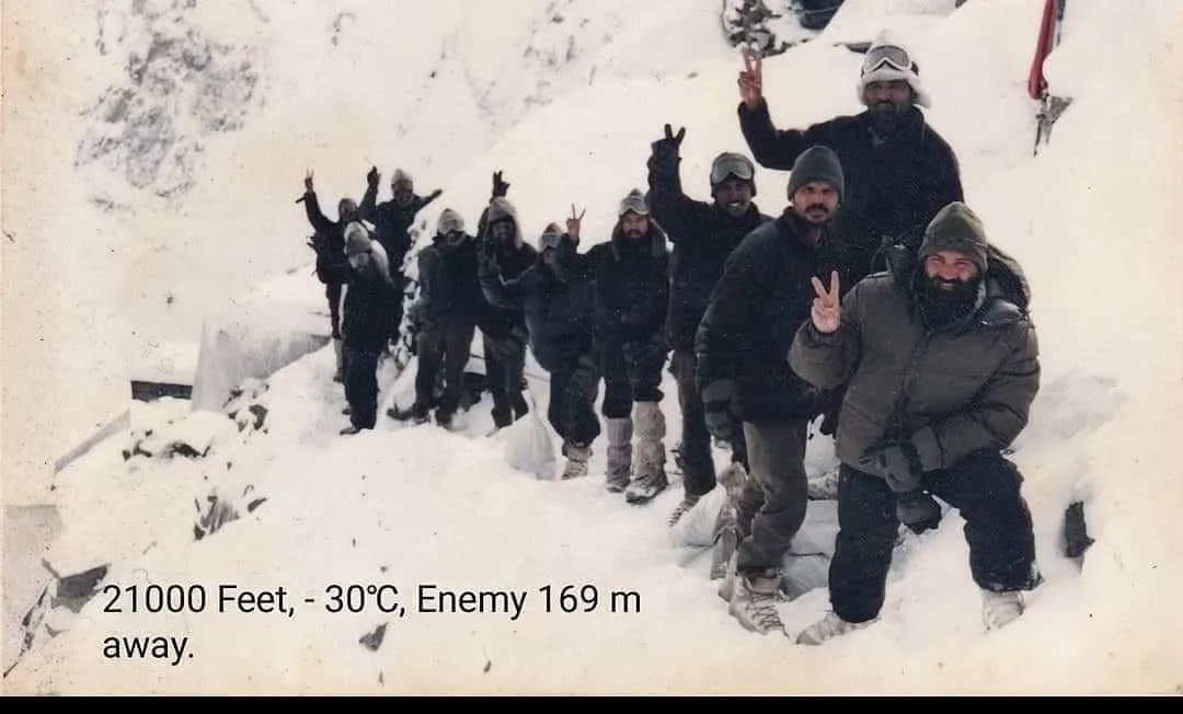 This was my badass gang in 2002
Siachen