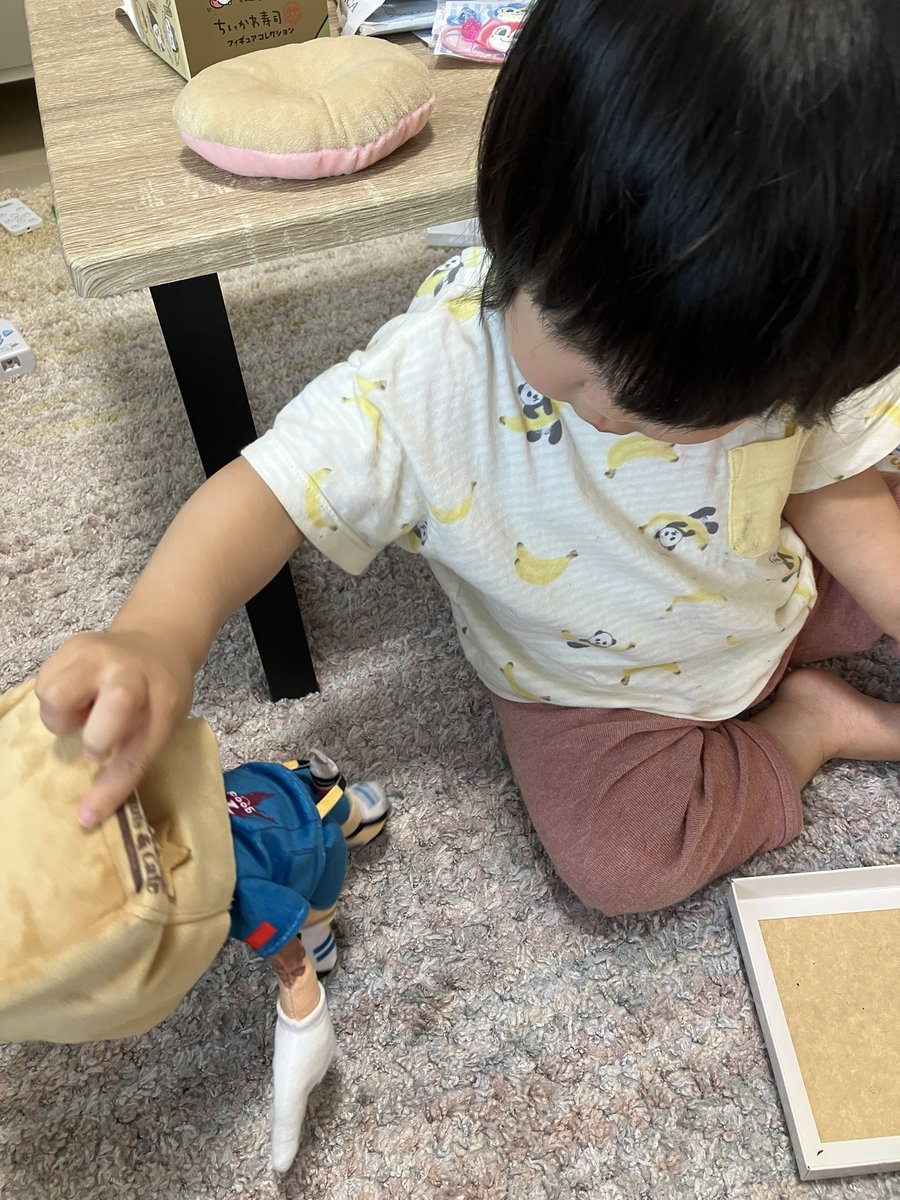 Sukoyaka_Man2's tweet image. 姪っ子にめちゃくちゃにされる先生が見れてよかった