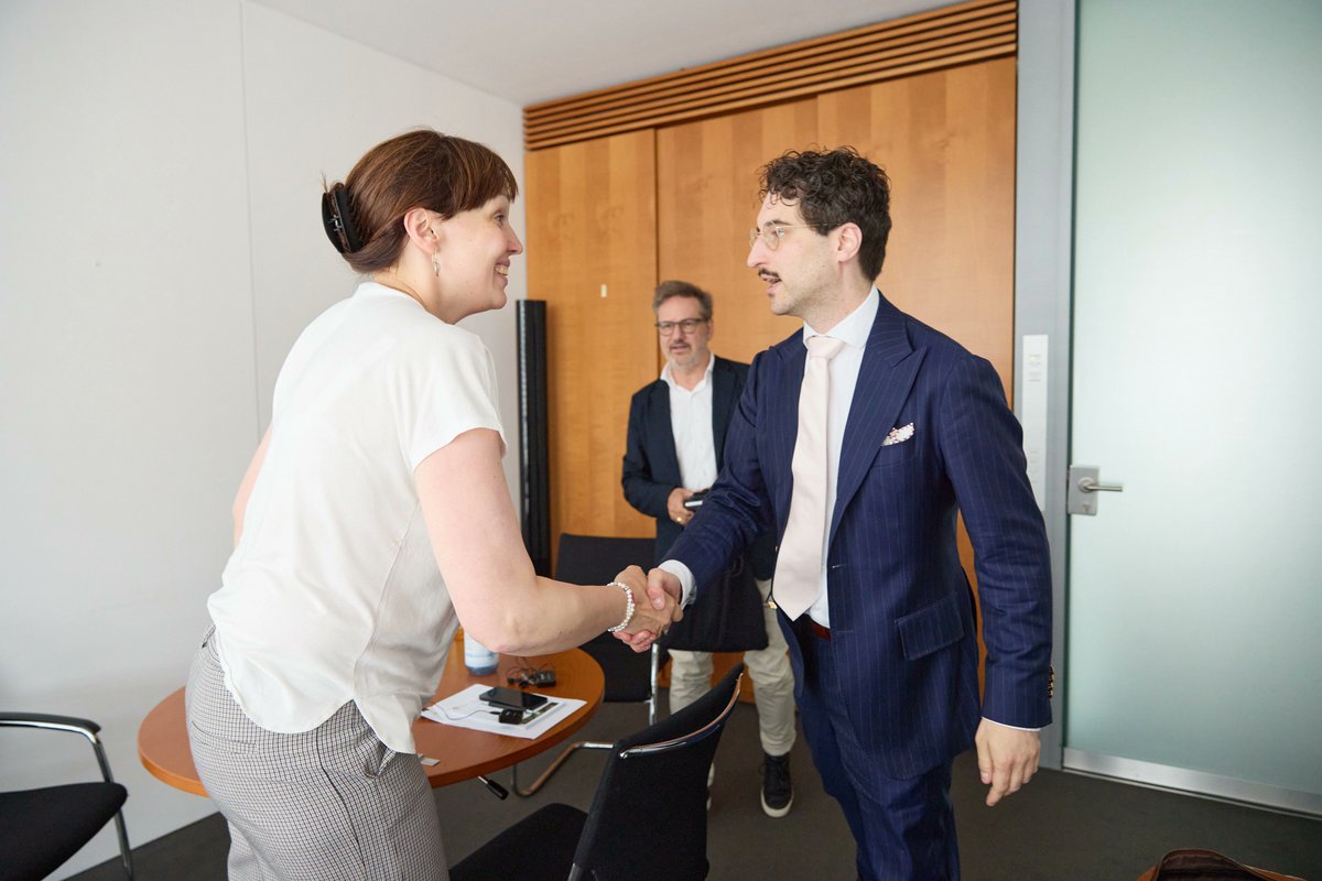 Stay tuned. Mit <a href="/noraseitzmdb/">Nora Seitz MdB</a> von der <a href="/cducsubt/">CDU·CSU</a> zur Lohnpolitik der Koalition.