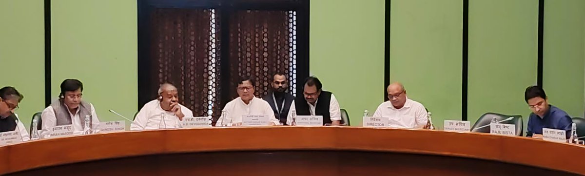Chaired the meeting of the Standing Committee on Rural Development &amp; Panchayati Raj today. Considered &amp; adopted draft reports on government action &amp; Panchayati Raj devolution, and heard evidence on the effectiveness of the Land Acquisition &amp; Rehabilitation Act, 2013. #Parliament