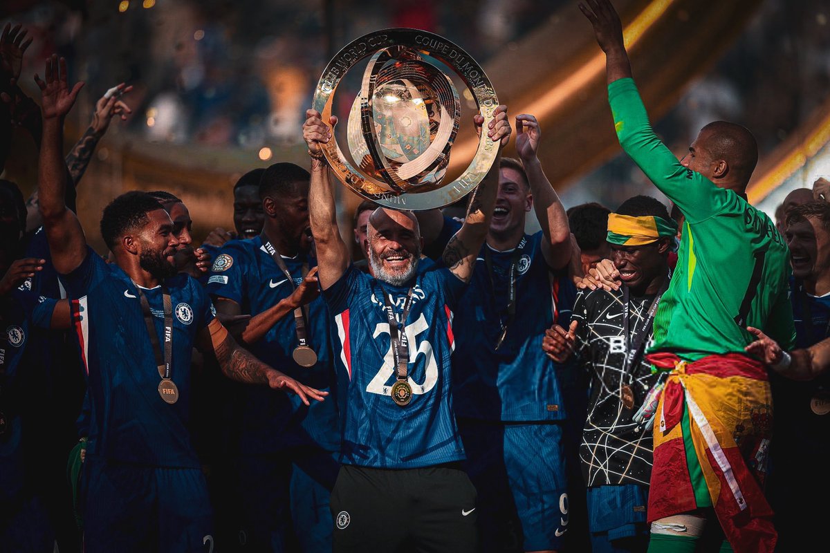DB_32x's tweet photo. WE KNOW WHO WE ARE,
CHAMPIONS OF THE WORLD.💙
#ChelseaFC #CFC #KTBFFH #FIFACWC https://t.co/6gU6ml0TNP