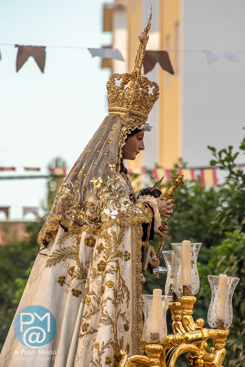 A Paso Muda (@apasomuda) on Twitter photo .<a href="/Carmen_SLeandro/">Hdad. del Carmen de San Leandro</a> Salida Procesional de la #VirgenDelCarmen de San Leandro
#GloriasSevilla25 #CarmenSanLeandro25
#TDSCofrade
apasomuda.blogspot.com/2025/07/salida… .<a href="/Carmen_SLeandro/">Hdad. del Carmen de San Leandro</a> Salida Procesional de la #VirgenDelCarmen de San Leandro
#GloriasSevilla25 #CarmenSanLeandro25
#TDSCofrade
apasomuda.blogspot.com/2025/07/salida…