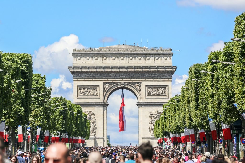 alinazary's tweet image. Au nom du Front de Résistance Nationale d’Afghanistan, je présente mes chaleureuses félicitations au peuple et au gouvernement de la République française à l’occasion de la Fête nationale.
L’héritage de la France en tant que phare de la liberté, de l’égalité et de la fraternité…