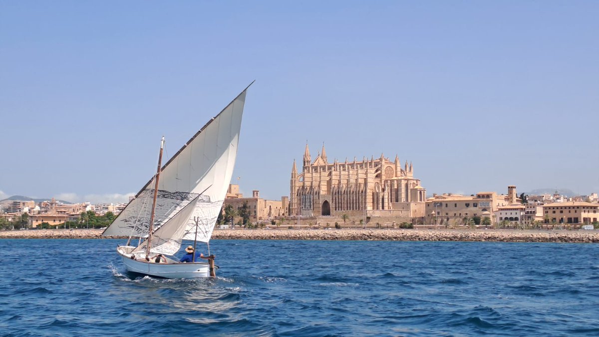 🎨 Llatina i Mestral d’Alberto Baraya ja es pot visitar al Museu de la Mar del Port de Sóller! 

Forma part del projecte L’illa com a escenari, dins la Biennal B d’<a href="/esbaluardmuseu/">Es Baluard Museu</a>   

📷 Una vela llatina convertida en obra d’art! 

#MuseuMarítimDeMallorca