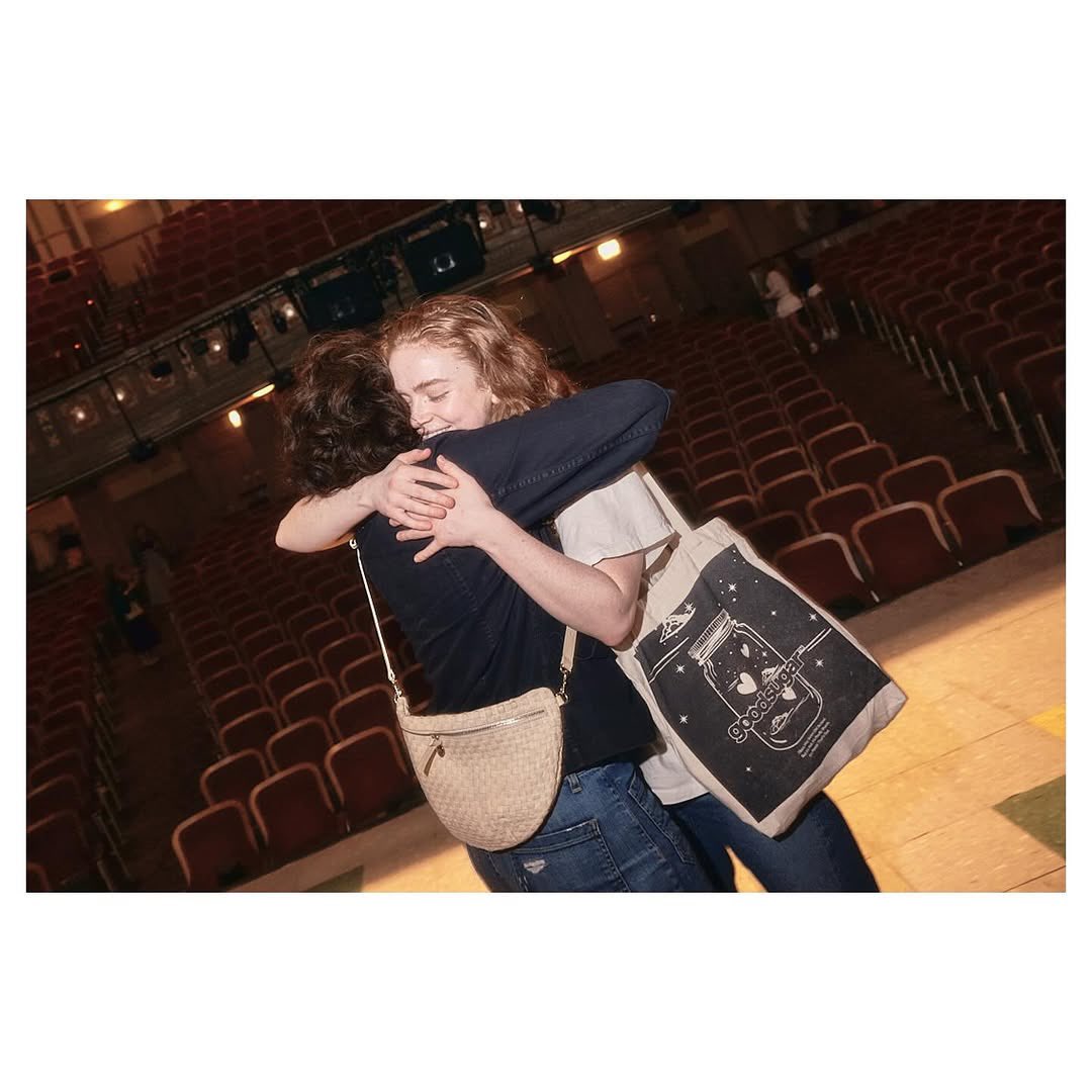 new photo of sandra oh attending the production of john proctor is the villain and hugging sadie sink ❤️‍🩹

📸valnovaphotography via instagram