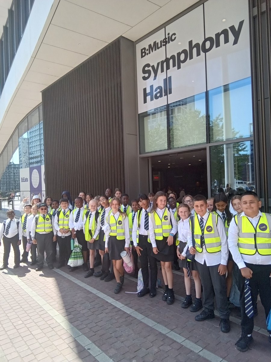 It was such a privilege for our  School Choir to perform with amazing choirs and ensembles from all over the UK at the <a href="/musicforyouth/">Music for Youth</a> <a href="/TheCBSO/">CBSO</a> on Friday.  We were so proud.  🎶 <a href="/Rainbowconn/">Rainbow Connection</a> <a href="/TheRoseLearning/">Rose Learning Trust</a> 
theroselearningtrust-my.sharepoint.com/:v:/g/personal…
theroselearningtrust-my.sharepoint.com/:v:/g/personal…