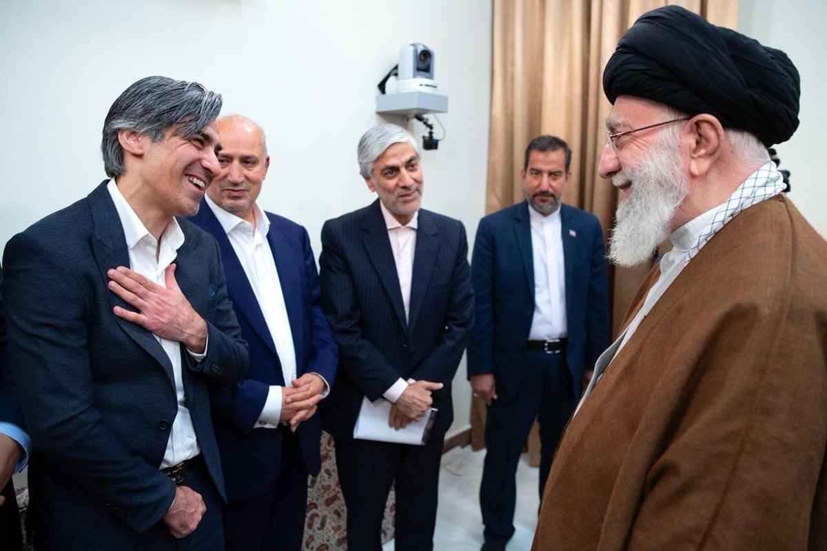 Hiwa (@hiwatubeai) on Twitter photo قیمت خون هموطنت چند وحید شمسایی؟!
<a href="/Vhdshmsi/">وحید شمسایی</a> 🖕
#ننگ_بر_خامنه_ای_جنايتكار_و_مزدورانش قیمت خون هموطنت چند وحید شمسایی؟!
<a href="/Vhdshmsi/">وحید شمسایی</a> 🖕
#ننگ_بر_خامنه_ای_جنايتكار_و_مزدورانش