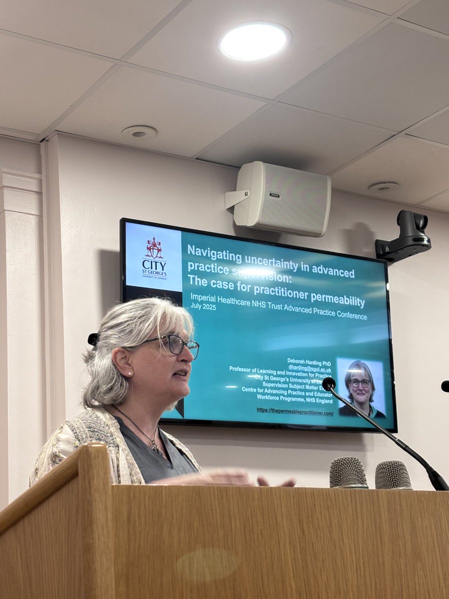 LeenaAnthony10's tweet photo. Deborah Harding - session on supervision for advancing practice . Brilliant information for employers , vital for ACP roles ⁦@ImperialPeople⁩ #imperial advancing practice conference 2025@olivia Molloy ⁦@AbbyHarperPayne⁩ https://t.co/k6WU3X0Ovc
